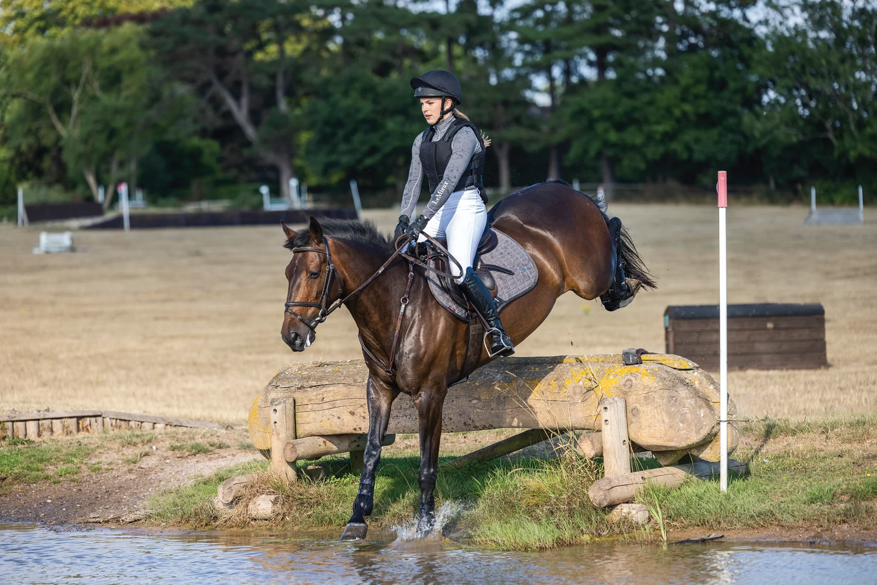 Charles Owen Ladies’ Airowear Outlyne II - Image 4