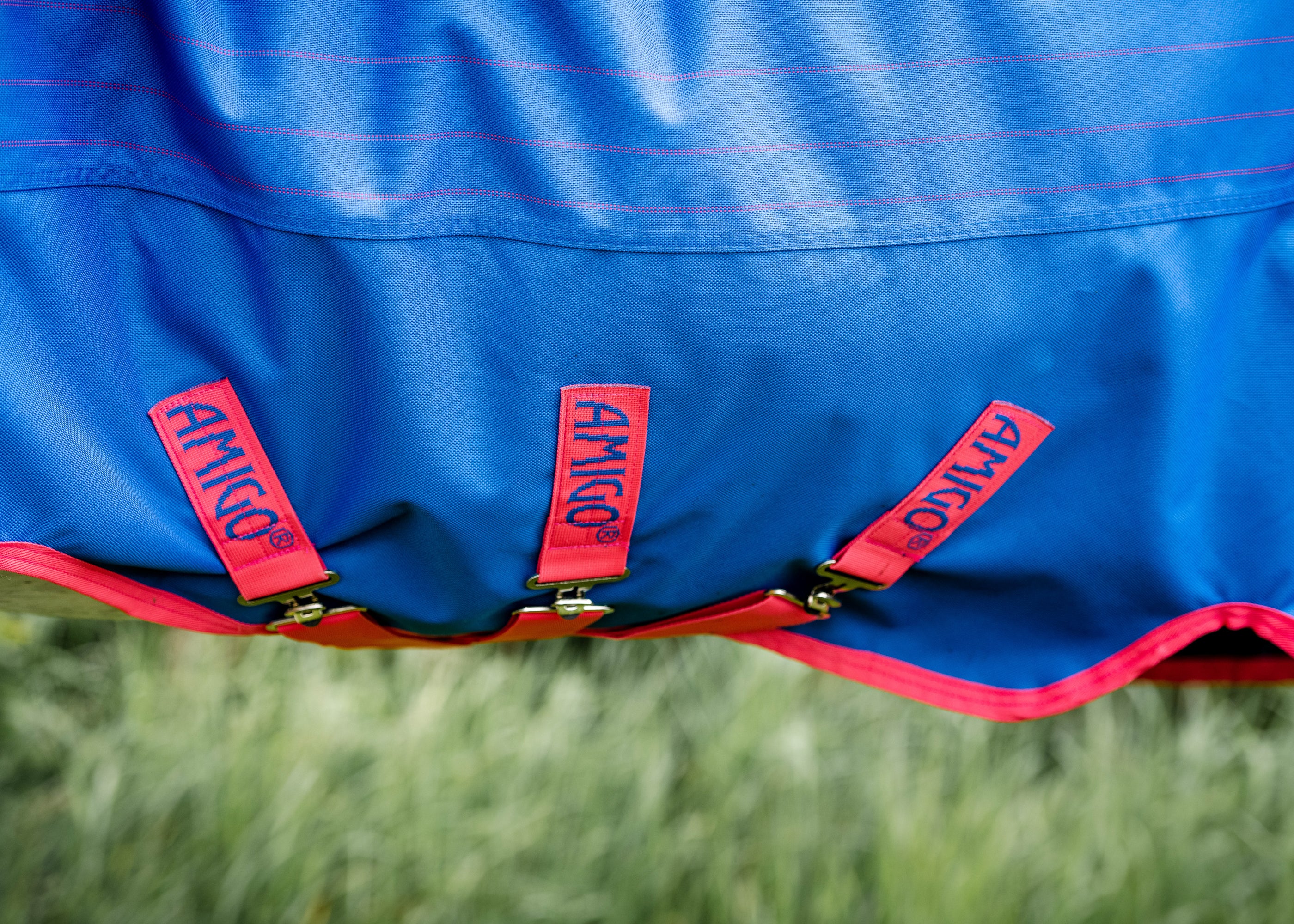 Horseware® Ireland Amigo® Bravo 12 Plus Reflectech Turnout Medium-Weight Blanket - Image 6