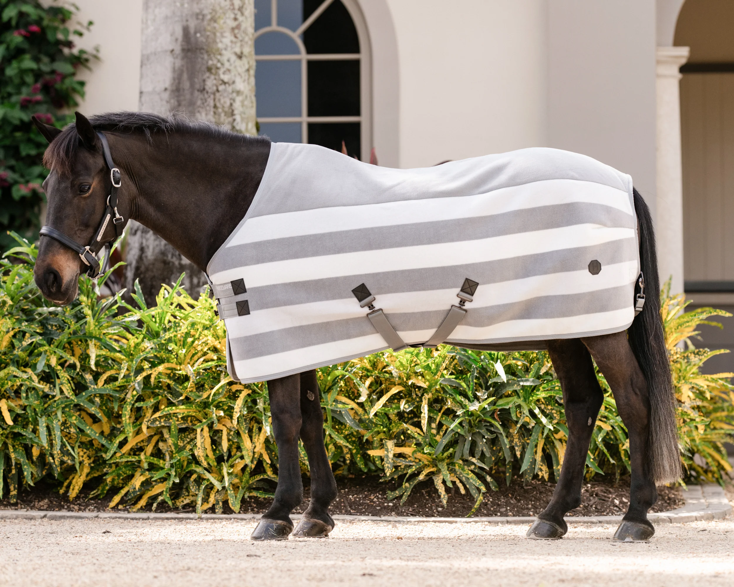 Horseware® Ireland Newmarket Pony Fleece Cooler - Image 8
