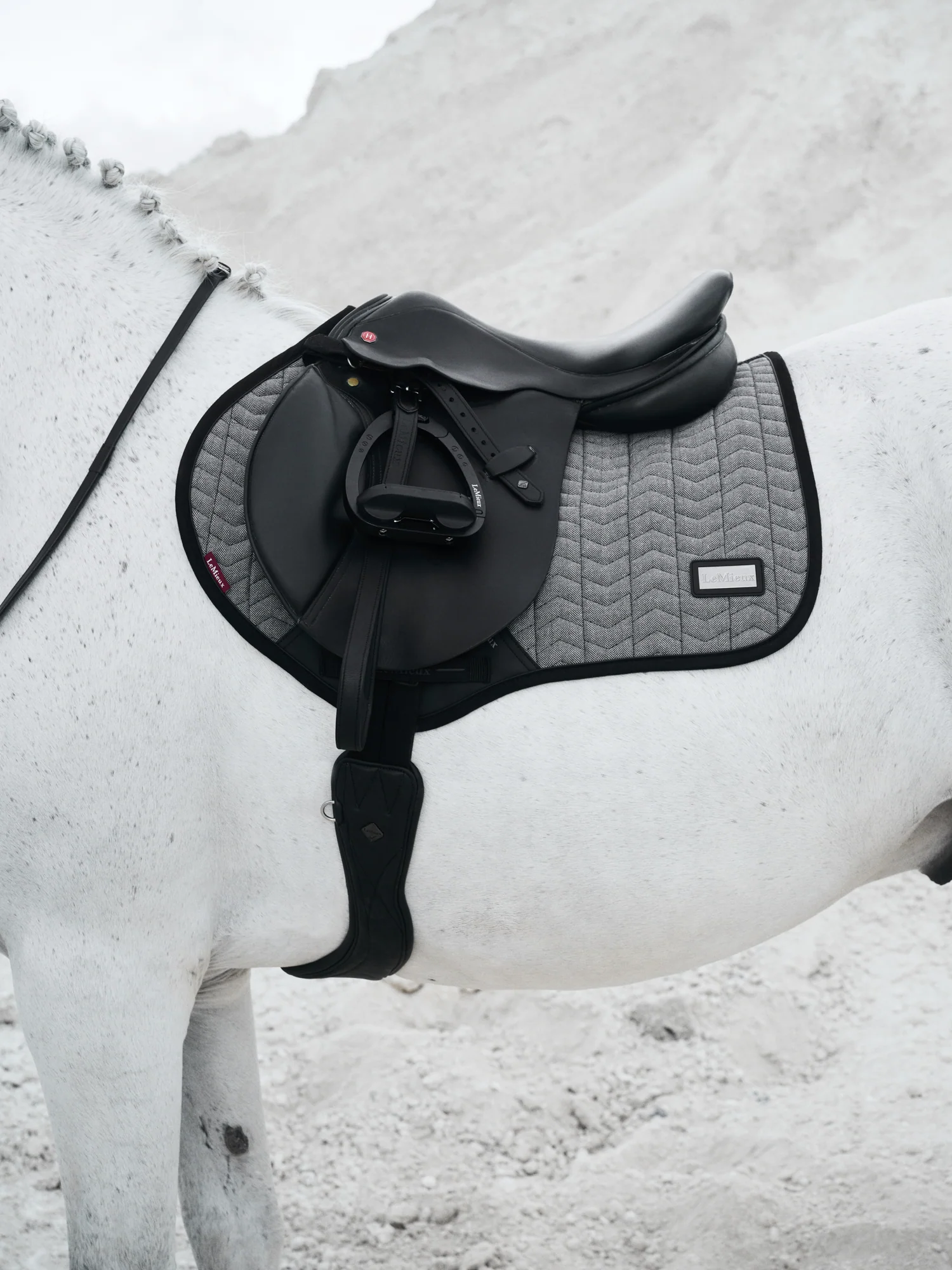 LeMieux® Aspen Close Contact Saddle Pad - Image 3