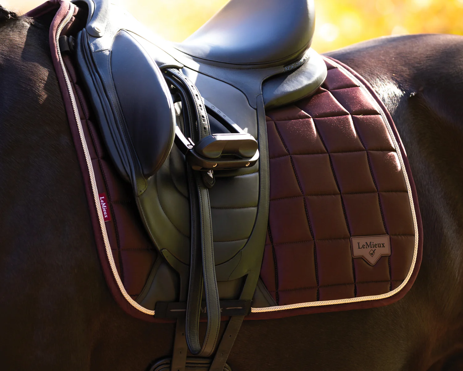 LeMieux® Loire Classic Dressage Saddle Pad - Image 3